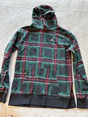 Jordan youth XL Green/Black Plaid Crewneck Hoodie casual